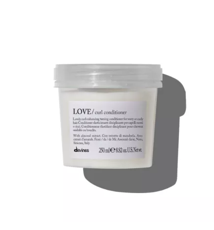 DAVINES - ESSENTIAL HAIR CARE - LOVE CURL CONDITIONER (250ml) Balsamo per capelli ricci