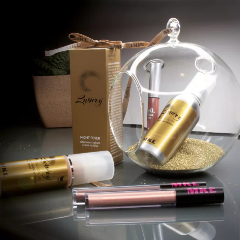 MKL MAKEUP - LUXURY Nightfever - Acqua lenitiva doposole glitterata MKL MAKEUP - LUXURY Nightfever - Acqua lenitiva doposole glitterata