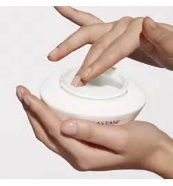 KÉRASTASE - NEW NUTRITIVE - MASQUINTENSE RICHE (200ml) Maschera nutriente per capelli spessi