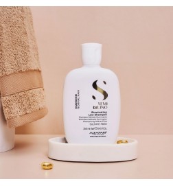 Alfaparf - Semi di Lino Diamond Illuminating Low Shampoo (250ml) Shampoo illuminante