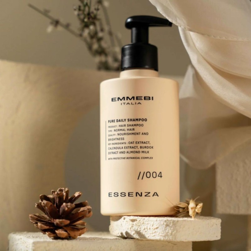 Emmebi Italia - Essenza Pure Daily Shampoo (1000ml) Shampoo uso quotidiano Emmebi Italia - Essenza Pure Daily Shampoo (1000ml) Shampoo uso quotidiano
